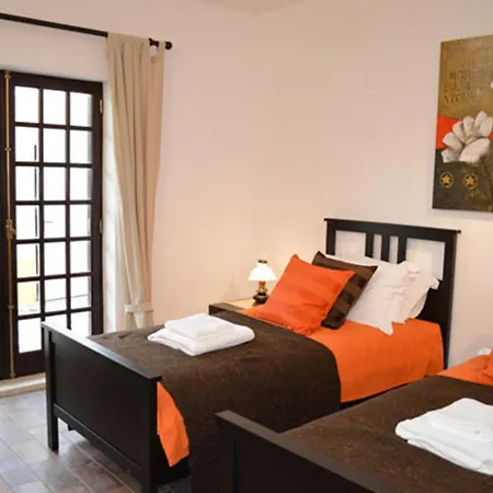 Sleeps22-garden-hottub-pool-barbecue-jacuzzi Βίλα Sao Martinho do Porto