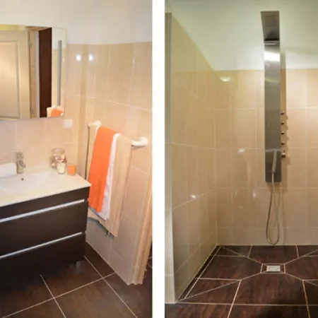 Вилла Sleeps22-garden-hottub-pool-barbecue-jacuzzi Сан-Мартинью-ду-Порту