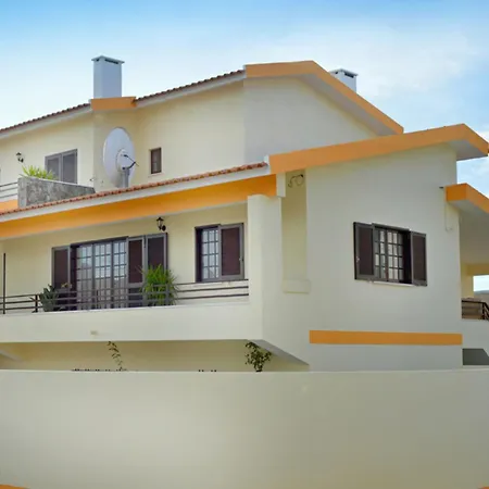 Sleeps22-garden-hottub-pool-barbecue-jacuzzi * Sao Martinho do Porto